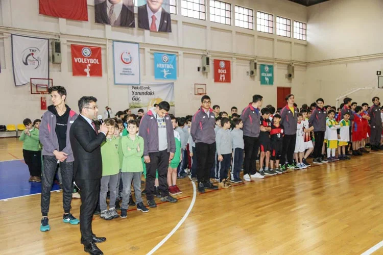 Beykoz'da uzun soluklu hentbol maratonu 2 hentbol 1 1fkdhF3Rr