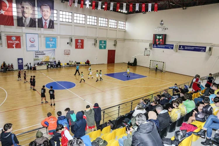 Beykoz'da uzun soluklu hentbol maratonu 3 hentbol voX2vsfhUg