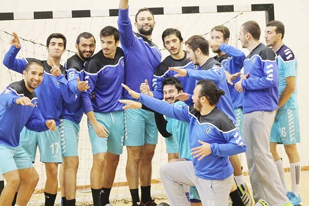 İlk kez mücadele ettiği THF 1. Ligi’nde lider durumda olan