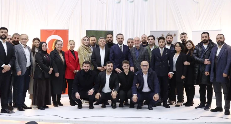 Hanefi Dilmaç teşekkür yemeğinde salonlara sığmadı 8 hh12 vheVTUqqhz