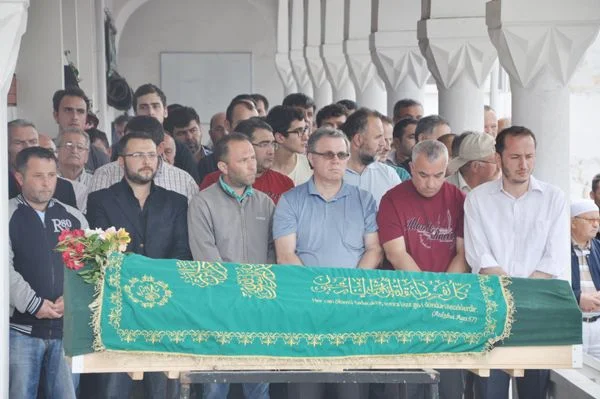 Önceki gün tedavi gördüğü Beykoz Devlet Hastanesi’nde vefat eden Dost