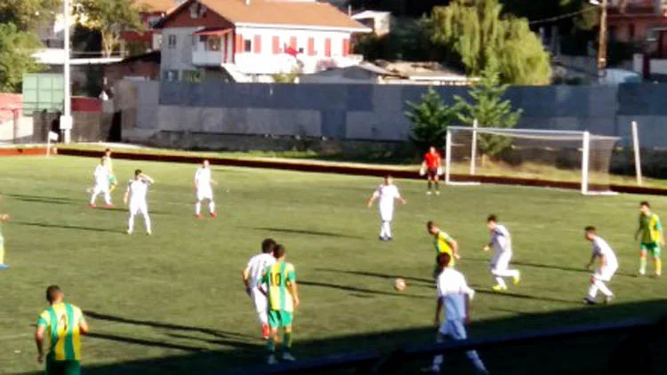 İstanbul Süper Amatör Lig 9.grup 4.hafta mücadelesinde Anadoluhisarı İdman Yurdu