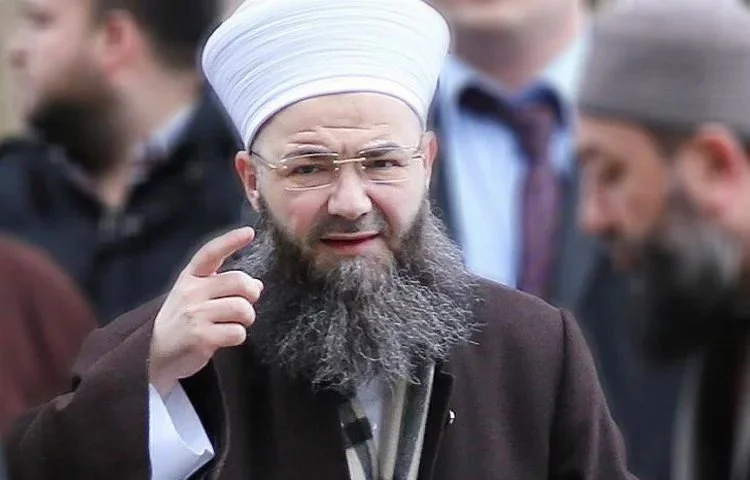 Beykoz Çavuşbaşı’nda ikamet eden (Cübbeli Ahmet Hoca) Ahmet Mahmut Ünlü’nün