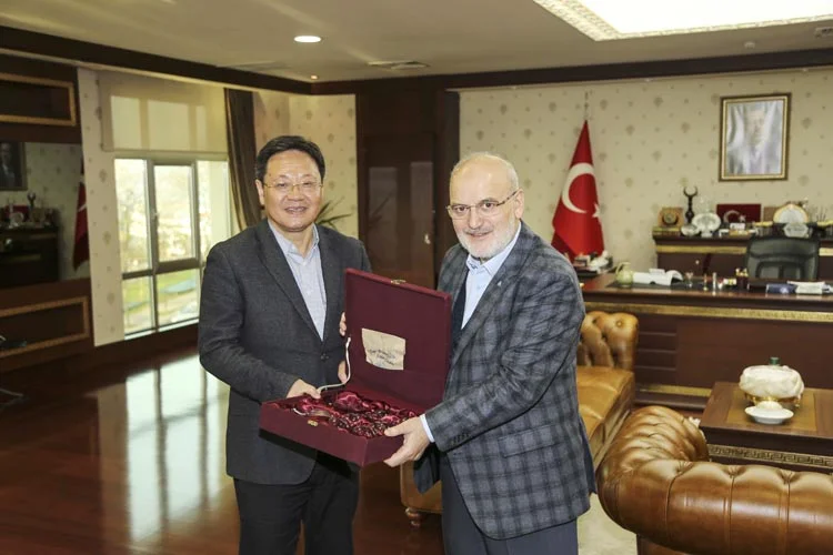 Çin Şanghay Hukuk Bürosu Müfettiş Yardımcısı Zhang Yi Beykoz Belediye