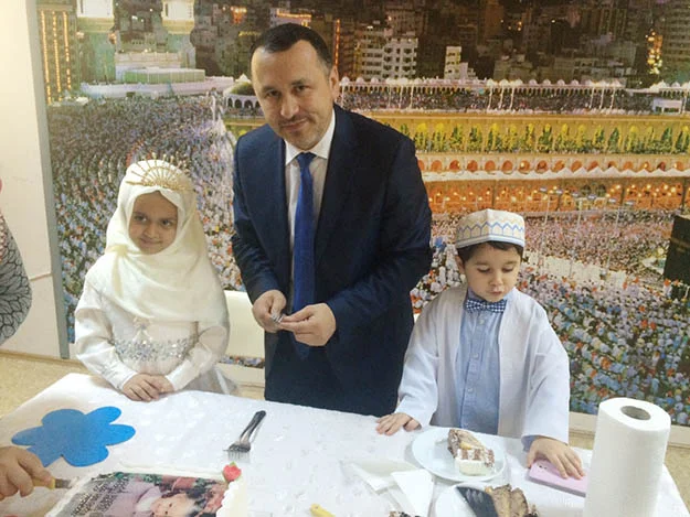 huseyin demirta i V13QbLvP