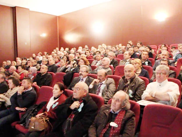 İstanbul Üniversitesi Jeoloji Mühendisliği Öğretim Üyesi Prof. Dr. Hüseyin Öztürk,