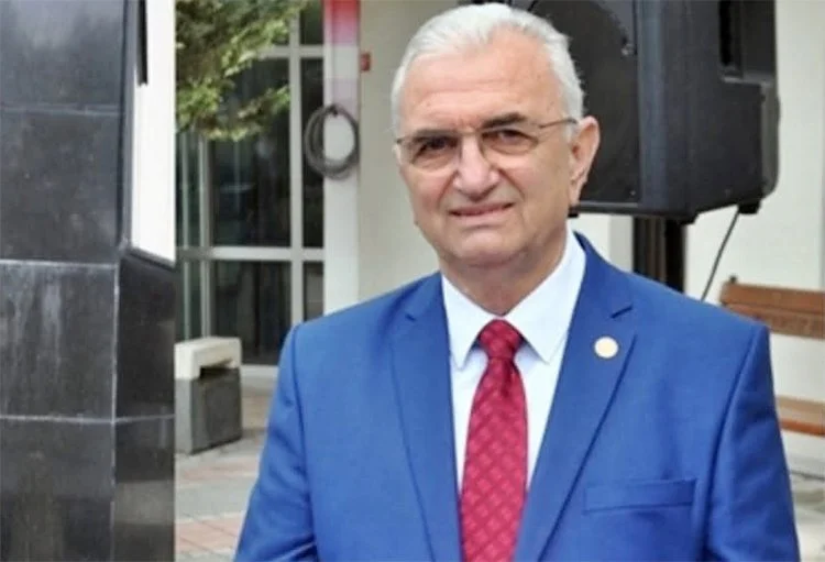 husnu kolcu YfcVglFjp0