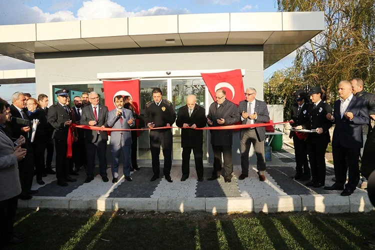 huzur beyk 1m8YaQZFjE