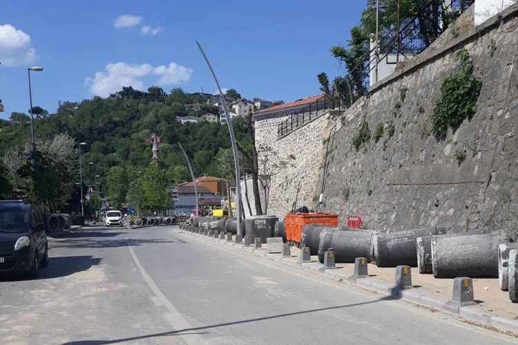 İBB'ye bağlı İSKİ'nin Beykoz Merkez'de başlattığı alt yapı çalışmaları nedeniyle