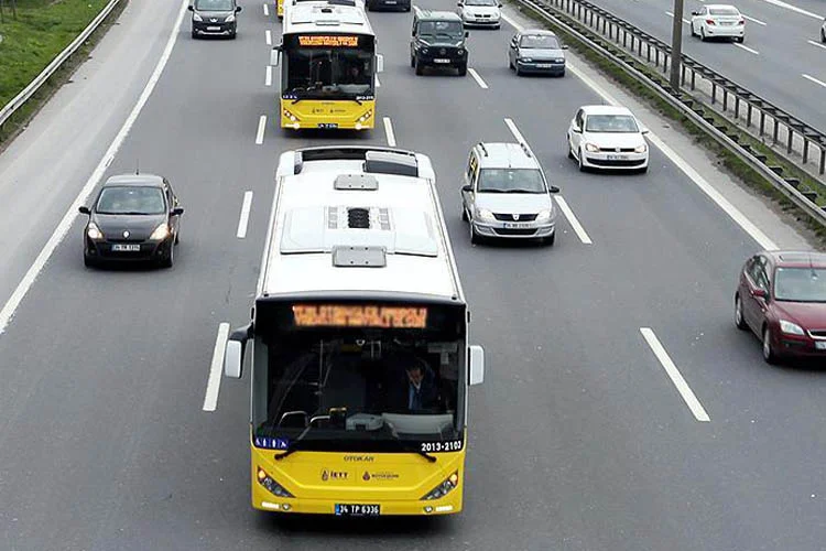 İETT, okulların açılması ile birlikte 16 Eylül Cumartesi gününden itibaren