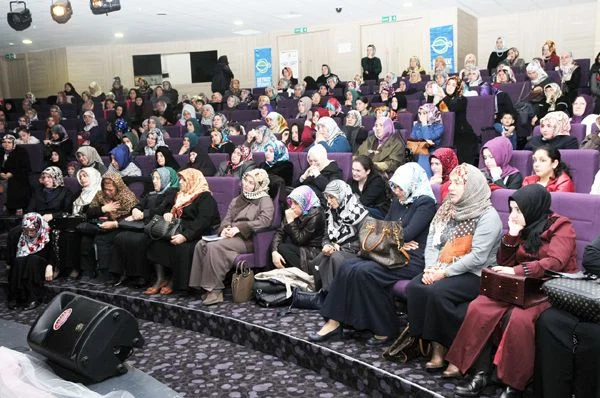 İFTAH İlim ve Kültür Derneği Beykoz’daki seminerlerine Kutlu Doğum Haftası