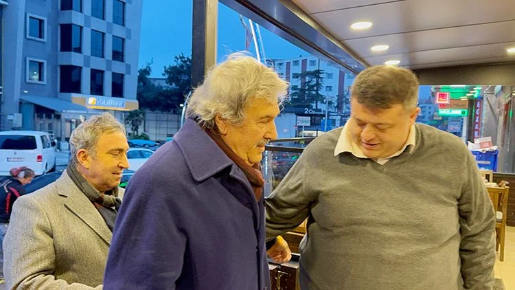 Beykoz’da Ekrem Tuncer’in geleneksel iftarı Kavacık Mangal’da 1 iftar mang HozveGh8VR