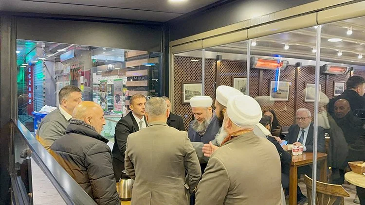 Beykoz’da Ekrem Tuncer’in geleneksel iftarı Kavacık Mangal’da 2 iftar