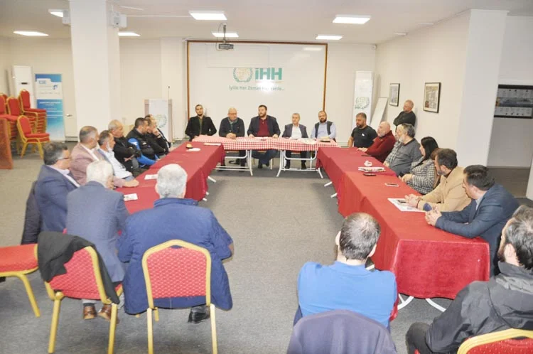 İHH Beykoz Temsilciliği Beykoz Yöre Dernekleriyle bir toplantı yaptı.