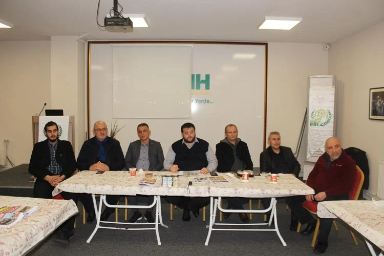 İHH Beykoz’da muhtarlarla iş birliği yapacak 1 ihh muht zwRS3Y6rgn