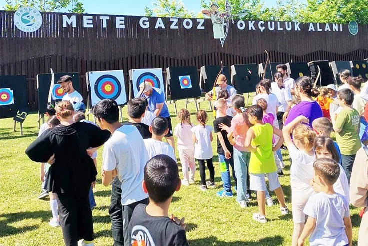 İHH Beykoz Temsilciliği 7. Karne şenliğini yaptı 1 ihh senl e7oyVp2Xzh