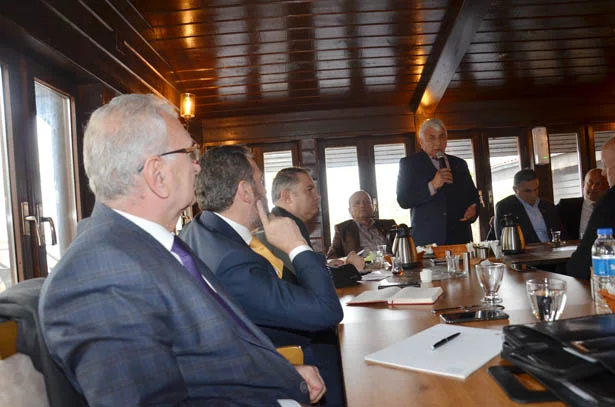 iktidar beykozsunsorunlarinimuhtarlardandinledi 10 emQtR7mnEC