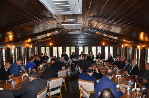 iktidar beykozsunsorunlarinimuhtarlardandinledi 14 zsggpBo8WI