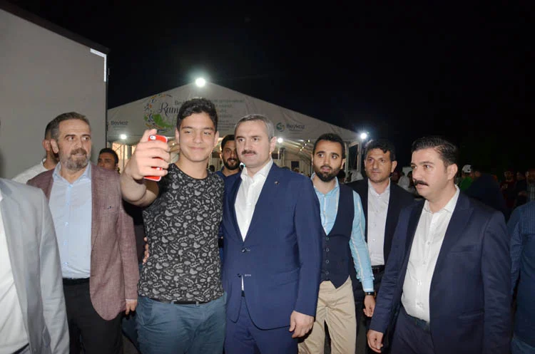 ilbaskanisonsahurakatildi 10 PH v0Dx4S