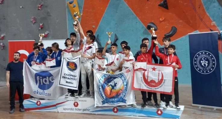 Beykoz'un imam hatip okulu Türkiye 4.'sü oldu 1