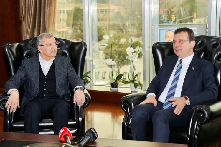 İstanbul Büyükşehir Belediye Başkanı Ekrem İmamoğlu, Beykoz Belediye Başkanı Murat