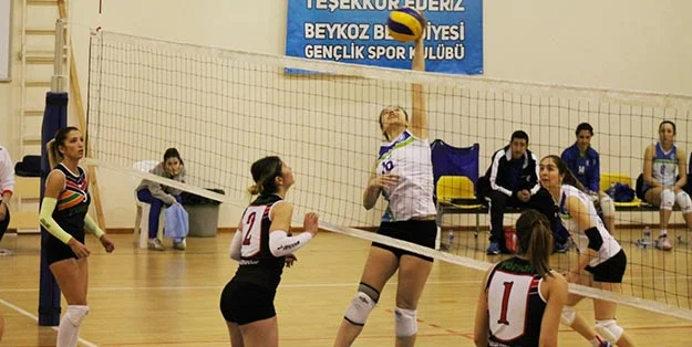 Beykoz Belediyespor Bayan Voleybol Takımı Bursa’da başlayacak olan Yarı Final