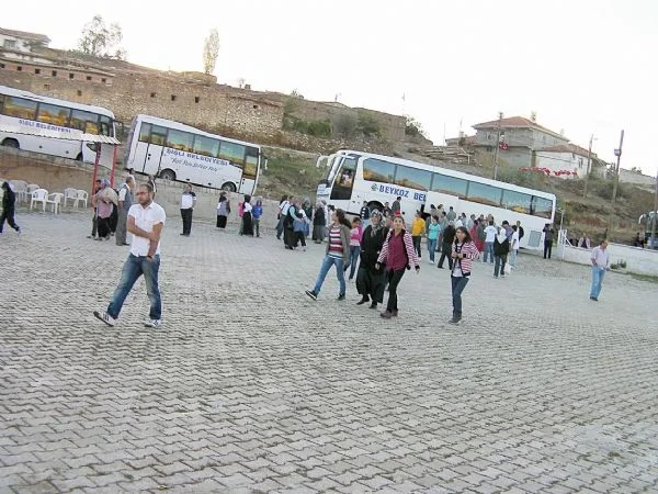 Beykozlu Giresunlular Derneği, Türkiye'nin tek il şehitliği olan Giresun Şehitliği'ni