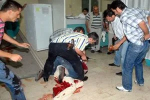 Beykoz'da, aralarında bir şirketin devri yüzünden tartışma çıkan iki grubun