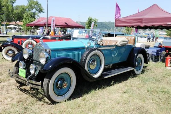 is 2 a klask beyk AqCLrmrFCi