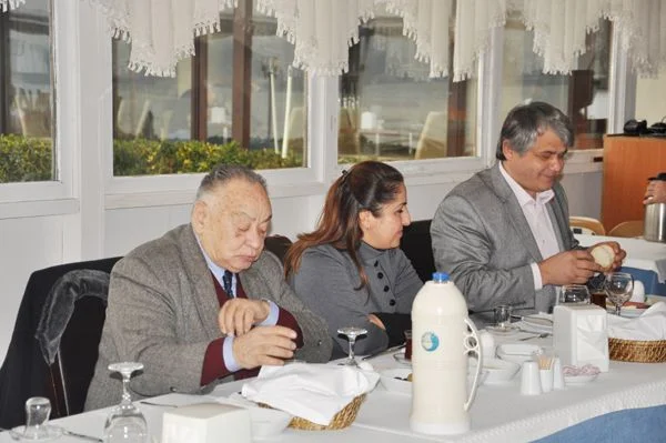 is 22 ferda kazancibasi dostb Rs5RDifiPl