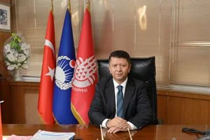 İstanbul Büyükşehir Belediyesi Kontrol Daire Başkanı olan ve önümüzdeki yerel