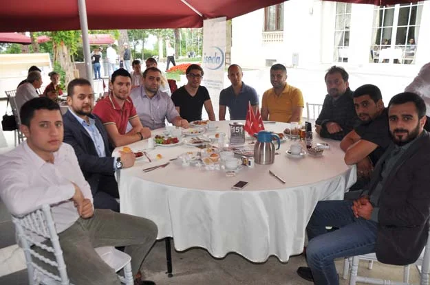 İSEDA Yönetim Kurulu Üyeleri, eğitime önem veren seçkin firmaları Beykoz