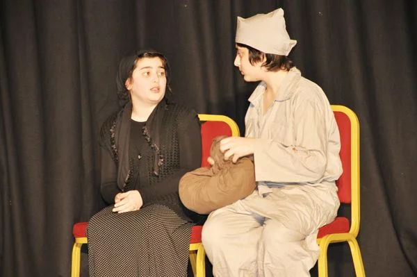 ishakaga tiyatr 9NLu NDpJv