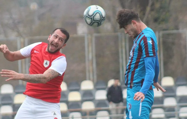 TFF Bölgesel Amatör Lig 1.Grunun Lideri Beykoz İshaklıspor evinde İstanbul