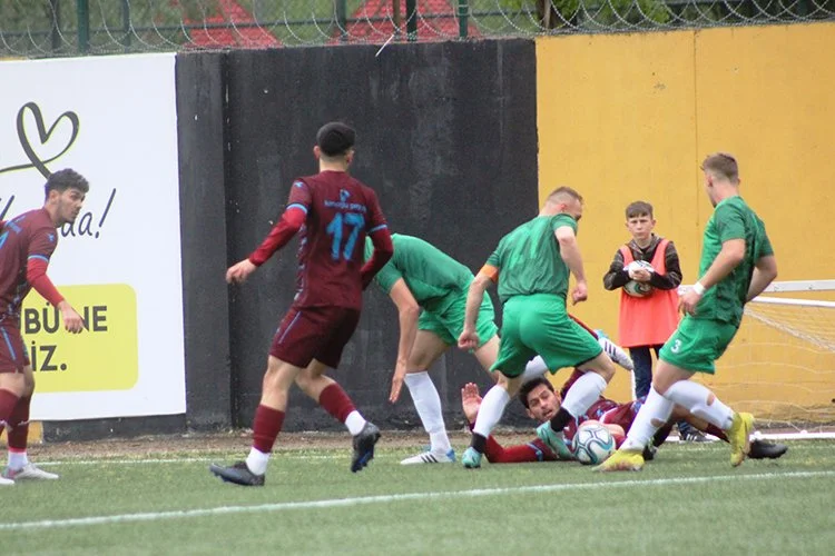 Beykoz İshaklıspor avantajını korudu: 6-1 3 ishakli kapak 2 kdtJqRdmrq