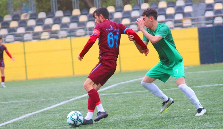 Beykoz İshaklıspor avantajını korudu: 6-1 2 ishakli kapak 3 lm9CaheDIE