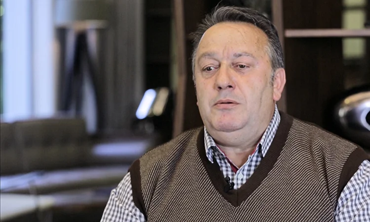 ismail turut YGQhzeXmmo