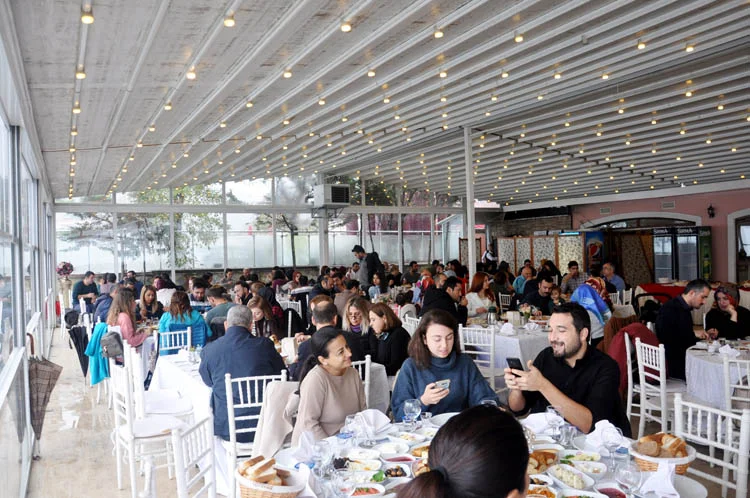 Milli Eğitim kutlamalara Beykoz'da başladı 1 istanbulda ogretmenlergunu beykozda basladi