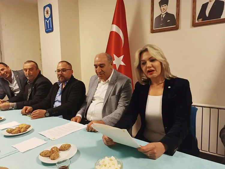 İYİ Parti Beykoz Belediye Başkanı Adayı Tuba Alaylı Özgüç bir