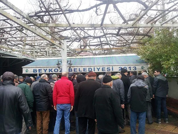 Beykoz Belediye Meclisi eski Üyesi Mustafa Kabaoğlu'nun annesi Fatma Kabaoğlu,