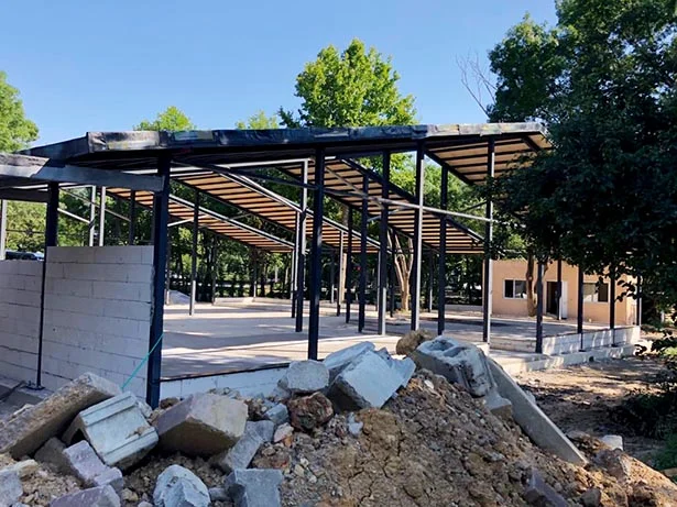 Beykoz’un gündemine oturan Küçüksu’daki kaçak kafeterya bu kez meşrulaştırma çabalarıyla