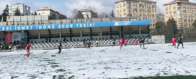 Beykoz'un kadınları galibiyetle başladı 1 kadin futbol 2 nYSIL5wDBp