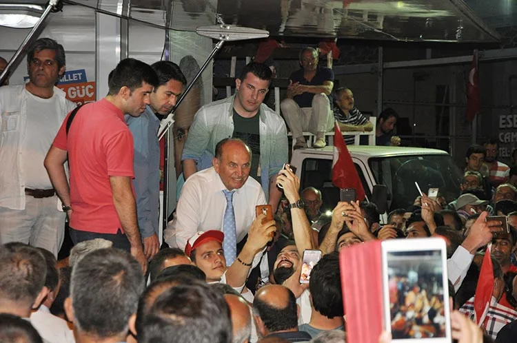 kadir topbas beyk VVsvFubSV2