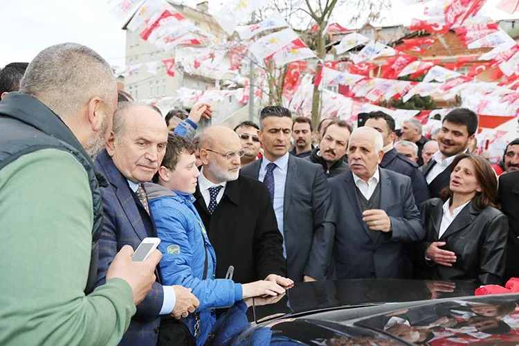 Halk oylamasına sayılı günler kala İBB Başkanı Dr. Mimar Kadir