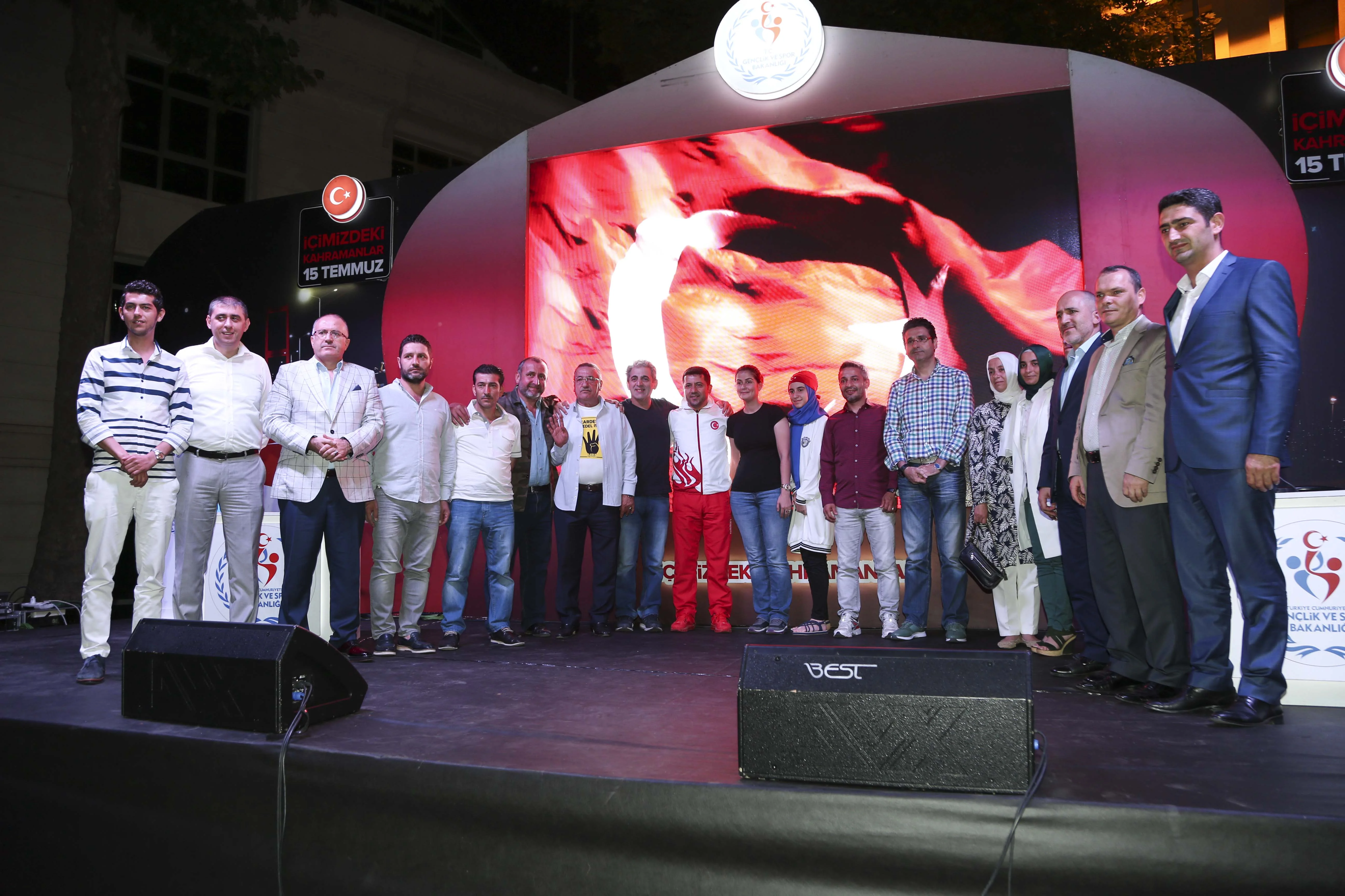 kahraman o gece S46mV4h3gs