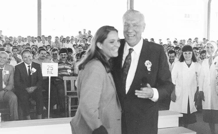 Kale Grubu, Kurucusu ve Onursal Başkanı Dr. (h.c.) İbrahim Bodur’u,