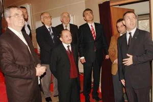 Beykoz Kaymakamlığı Kanlıca’ya yeni bir okul için kolları sıvasa da