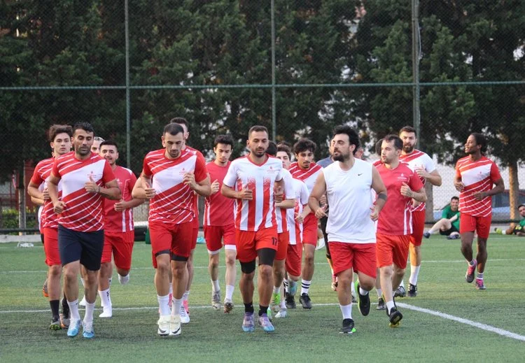 İstanbul 1.Amatör Liginin Beykoz İlçesi temsilcilerinden olan Kanlıcaspor'da 2024-25 Sezonu