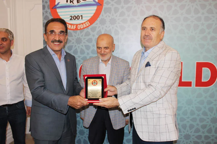 kantin if 1 sejLNjpEau