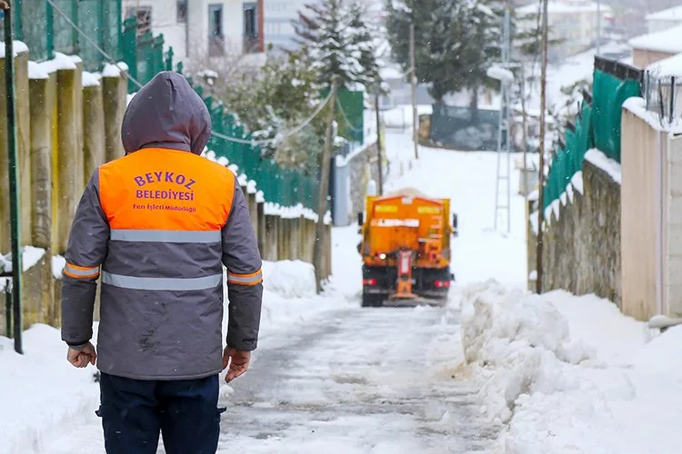 Beykoz’da üç gün süre ile devam eden kar yağışı nedeniyle